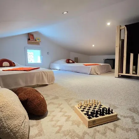 Escapade Au Calme Dans Maison Typique Auvergnate Renovee *